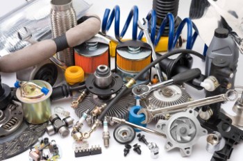 Запчасти в ассортименте